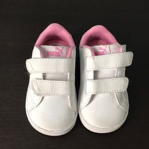 Size 4 pink and white pumas